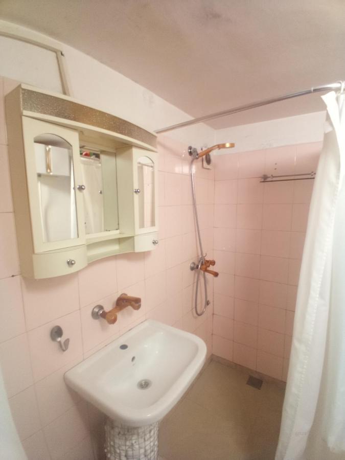Стаи За Гости Алба Kazanlŭk Exterior foto